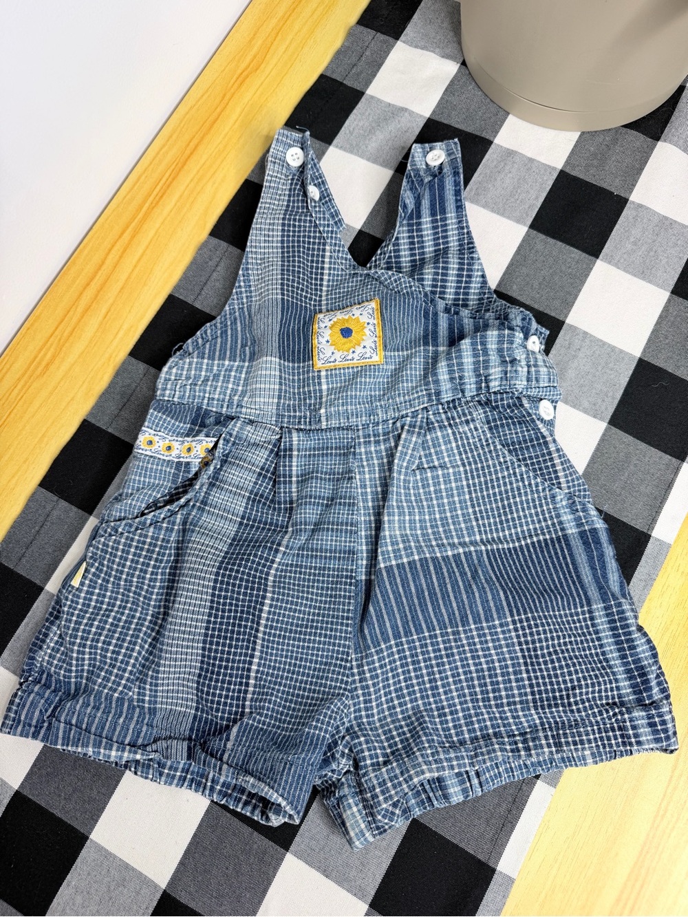 Rare Vintage Levi’s Shortalls Sunflower Patch Size 2T